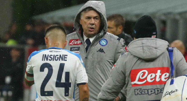 Repubblica - Ancelotti ha i minuti contati, De Laurentiis critica le metodologie: è scontro anche con Insigne e compagni su allenamenti e sul 4-3-3!