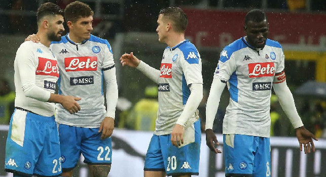 Il Roma - Il Napoli non è guarito: continua la crisi, il 4-4-2 non porta a un gioco fluido e brillante