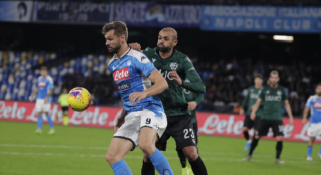 Napoli in vantaggio con Llorente: Skorupski respinge male, tap-in vincente del bomber spagnolo