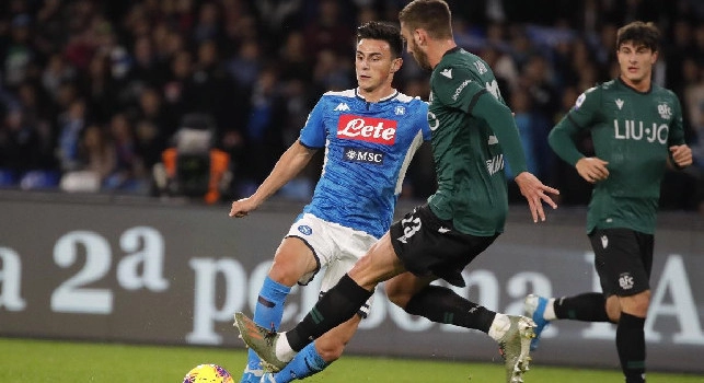 Primo cambio per Ancelotti: fuori Elmas al 65', dentro Mertens