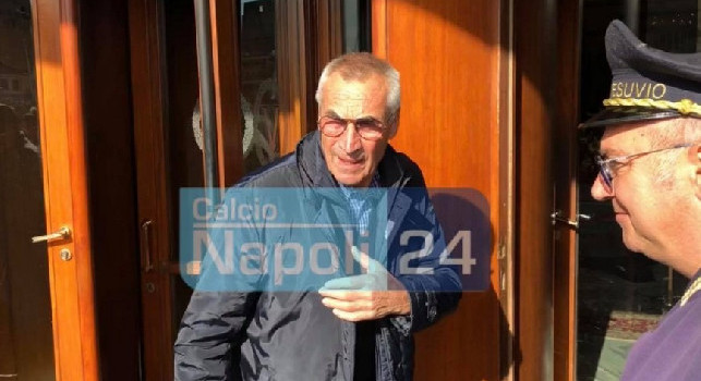 Reja esce dall'hotel Vesuvio: Gattuso? No comment [FOTO CN24]