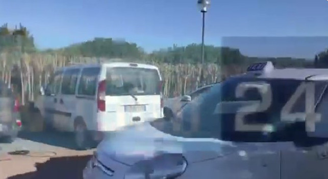 Castel Volturno, arrivato Gattuso a bordo di un taxi! [VIDEO CN24]