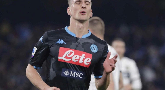 Milik: Difficile trovare le parole, momento molto brutto ma dobbiamo stare tutti uniti. Silenzio, lavoro e forza Napoli!
