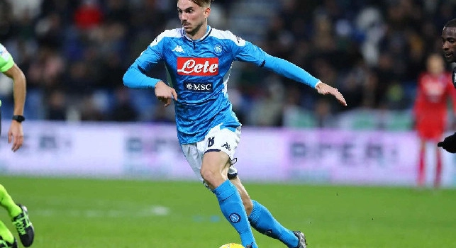 SSC Napoli, il report da Castel Volturno: Fabian out per febbre, personalizzato per Ghoulam e Mertens. Terapie per Koulibaly
