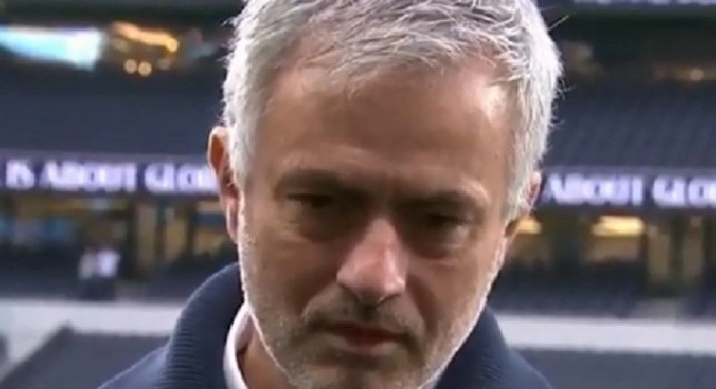 Tottenham eliminato, Mourinho accusa i giocatori di scarsa professionalit&agrave; e applaude gli avversari [VIDEO]