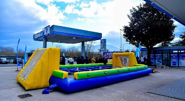 Torneo Energas, prima edizione di calcio balilla umano 6 contro 6 'Energia in Campo' [FOTO & VIDEO]