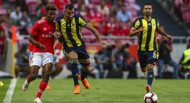 Accostato al Napoli, il West Ham prova ad anticipare le italiane per Fernandes del Benfica