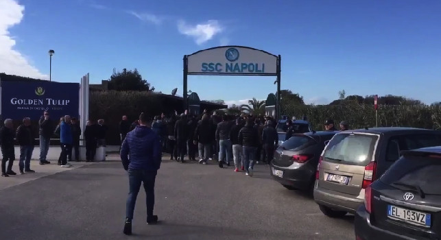Cosentino, leader degli ultras attacca: Insigne non ci rappresenta e se ne sbatte di quel che accade, cerchiamo confronto con Napoli e Gattuso! A Castel Volturno ci han fatto trovare la Digos