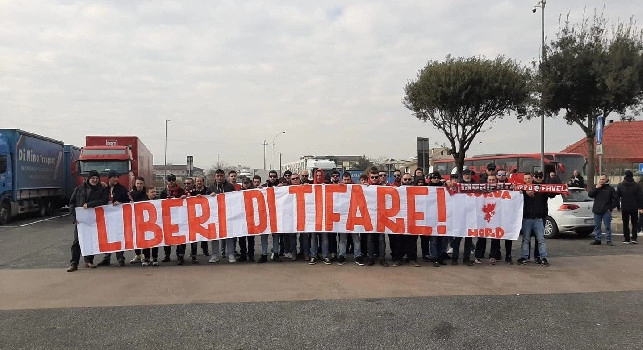 Liberi di tifare: anche i tifosi del Perugia manifestano come quelli del Napoli [FOTO]