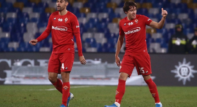 Vesuvio lavali col fuoco Napoli usa il sapone..., solita vergogna fiorentina: anche al San Paolo si intona il coro becero