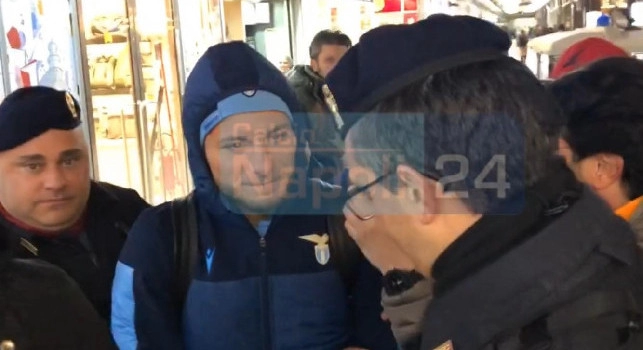 Lazio arrivata a Napoli, che entusiasmo alla stazione! Immobile preso d'assalto dai tifosi, che ressa per un selfie! [FOTO & VIDEO CN24]