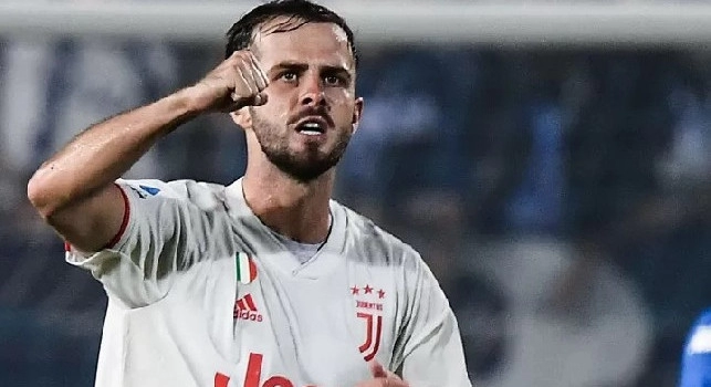 Juve, l'entourage di Pjanic esce allo scoperto: Miralem è innamorato del Barça: sogna di giocare in blaugrana