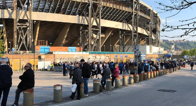 Il Mattino - Napoli-Lecce, multati 30 parcheggiatori abusivi all'esterno del San Paolo