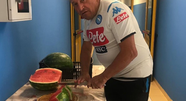 Starace, show a Dimaro nello spogliatoio: A far l'amore comincia tu [VIDEO]