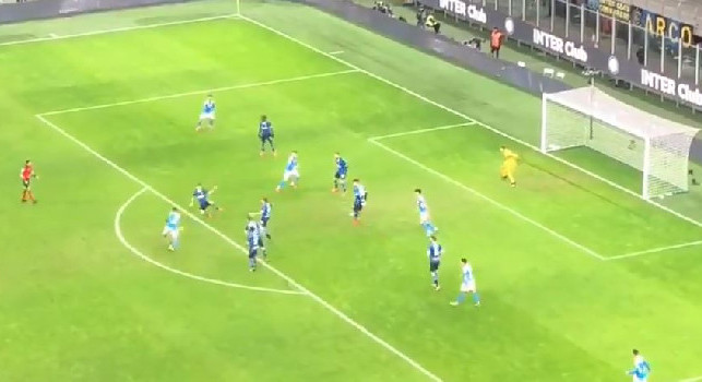 Il gol di Fabian Ruiz ripreso live dalla Tribuna a San Siro, che magia dello spagnolo! [VIDEO]