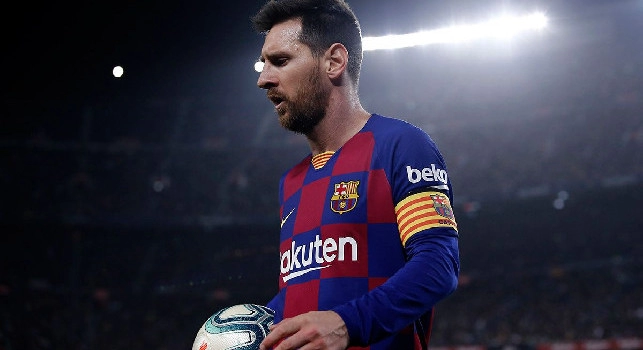 Messi via dal Barcellona, il club conferma di aver ricevuto il fax dall'argentino