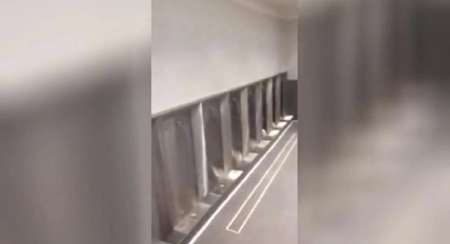 Il Mattino - Martedì arriva il Barcellona, San Paolo ancora con problemi: bagni chimici e saltati cupolini di copertura