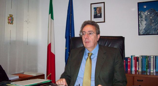 Napoli, il prefetto Valentini: Il virus ha sfatato i luoghi comuni sulla nostra città: i napoletani sanno essere disciplinati