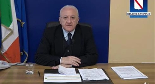 Covid Campania, De Luca annuncia: Da oggi vaccinazioni anche per personale universitario e forze dell'ordine