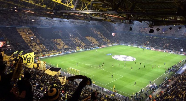 Bundesliga verso la ripresa, i ministri dello sport firmano il via libera: spunta una prima data