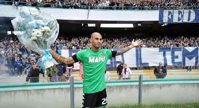 Coronavirus, la testimonianza di Paolo Cannavaro dalla Cina: All'aeroporto 4 step di controlli, arresto per chi lucra sulle mascherine o esce senza motivo. La teoria del pipistrello è una barzelletta da raccontare ai bambini [VIDEO]