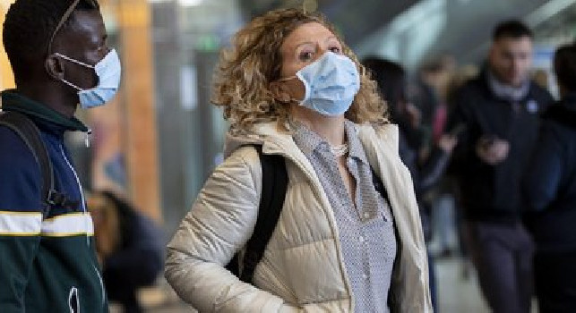 Il Mattino - Coronavirus, bloccati tutti gli spostamenti: passeggeri napoletani in lacrime alla stazione di Milano!