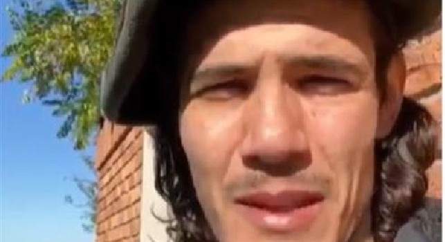 Cavani: Un abbraccio a tutti a distanza: insieme possiamo battere il virus [VIDEO]