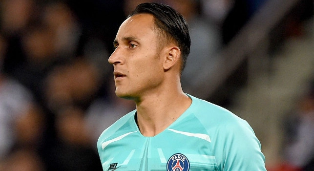 PSG, Kaylor Navas spende 200 mila euro per scappare dalla francia con un volo privato