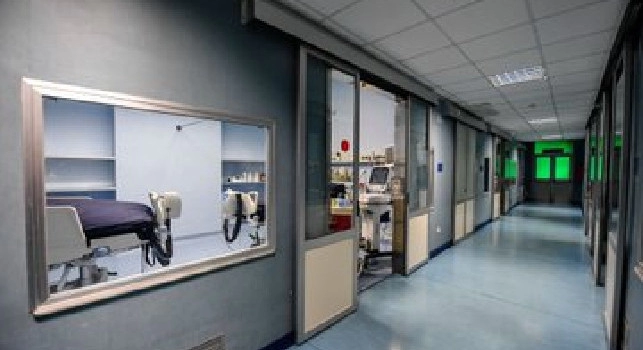 Covid Campania, cattive notizie dagli ospedali: aumentano decessi e posti letto occupati
