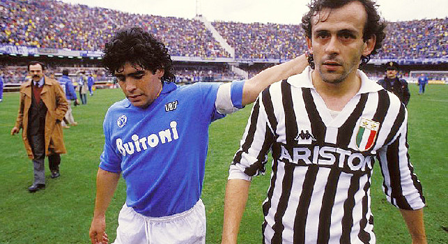 Addio Maradona, Platini rivela: Provarono a portarmi nel Napoli insieme a Diego: avrei indossato la 20 in suo rispetto