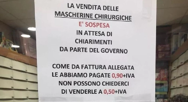 Caos mascherine, le farmacie sospendono la vendita: Non possiamo perderci col prezzo imposto