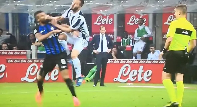 Fallo Pjanic in Inter-Juventus 2018