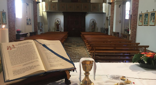 Repubblica - Dal 18 maggio si torna a celebrare la messa, ecco cosa cambia per i fedeli: dall'eucaristia a confessione e igienizzazione della chiesa