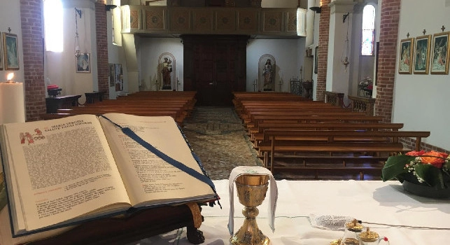 Repubblica - Dal 18 maggio si torna a celebrare la messa, ecco cosa cambia per i fedeli: dall'eucaristia a confessione e igienizzazione della chiesa