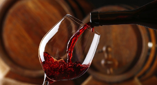 Coronavirus, cura del vino
