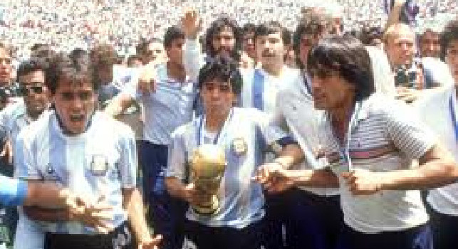 Pasculli racconta: Ero in panchina quando Maradona segnò contro l'Inghilterra, era un buono e ne hanno approfittato. Ecco come lo conobbi