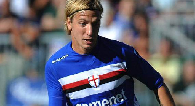 Maxi Lopez: Ronaldinho mi aiutò a Barcellona: per farmi uscire dava calci alla porta di casa