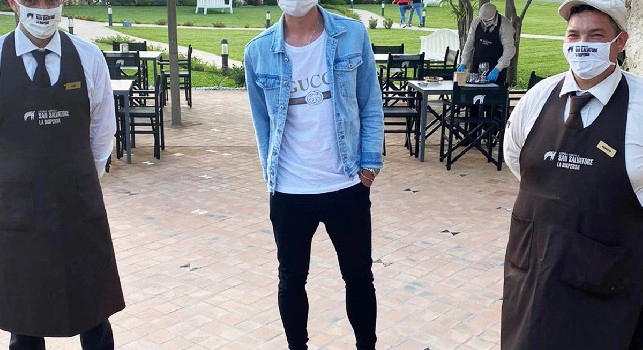 Capaccio Paestum, Fabian Ruiz si rilassa in sicurezza alla Dispensa di San Salvatore [FOTO]