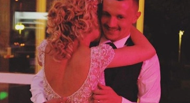 Mario Rui, la moglie gli dedica un messaggio d'amore nel giorno del loro anniversario di matrimonio [FOTOGALLERY]