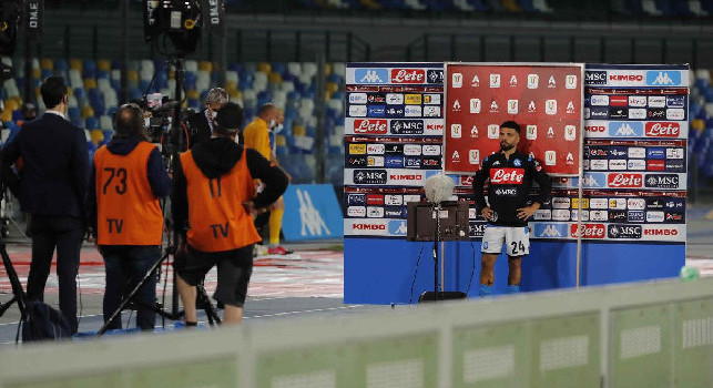 Dalle interviste...chilometriche alla panchina del Napoli in tribuna: le emozioni di Napoli-Inter [FOTOGALLERY CN24]