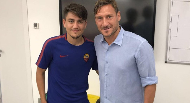 Diventerà un top player, Totti 'benedice' Under al Napoli! Il suo agente è vicino a De Laurentiis, i dettagli