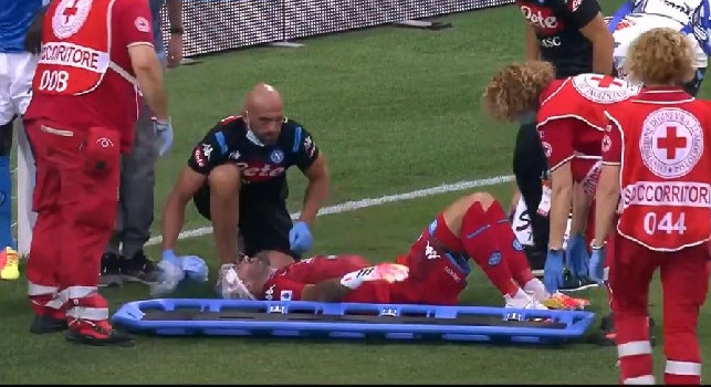 Taglio alla testa per Ospina, dentro Meret per il Napoli