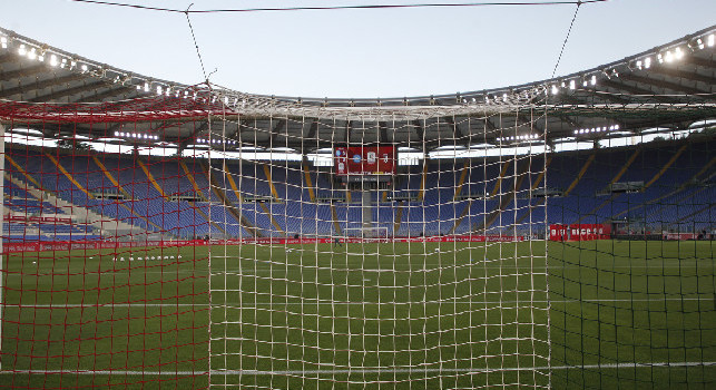 Tifosi negli stadi, pronto un protocollo dalla Lega Serie A: all'Olimpico entrerebbero 30mila persone, a Torino 17mila