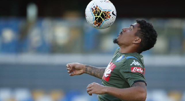 Kiss Kiss Napoli - La probabile formazione contro il Parma: titolari Allan e Lozano