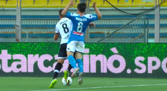 Tiribocchi: Il fallo di Mario Rui su Grassi? Il centrocampista si lascia un po’ andare. Il tocco c’è stato, va vista l’intensità”