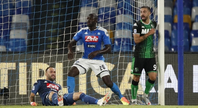 Ancora il VAR protagonista al San Paolo: terzo gol annullato al Sassuolo