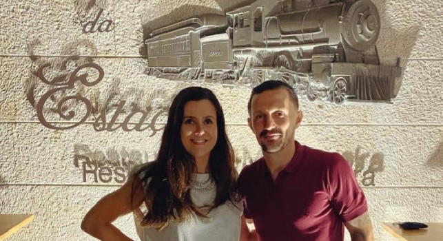 Relax in Portogallo per Mario Rui: il terzino ritorna nella sua Sines con la famiglia [FOTO]