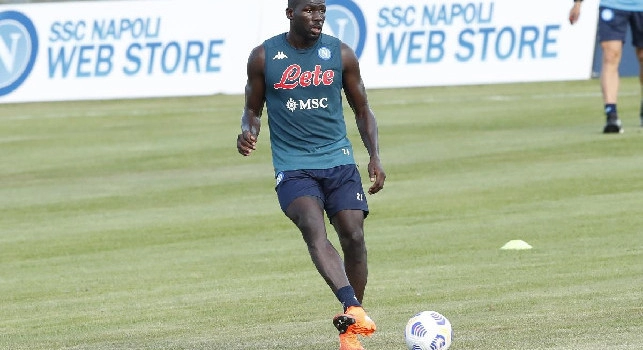 CorSport - Idea PSG per Koulibaly: il calciatore ha preso casa a Parigi e Leonardo ha avuto un colloquio con ADL
