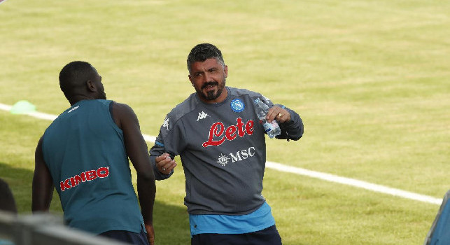 SSC Napoli, la radio ufficiale - In allenamento Gattuso ha sollecitato molto Osimhen. Cori per Koulibaly a Castel di Sangro