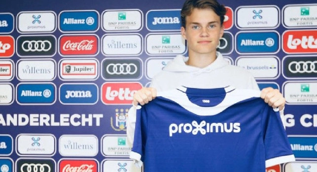 Giovani talenti nel mondo - Napoli, per il mediano e l'esterno destro ci sono diversi nomi: da Arnstad a Moriba passando per Doku ed Appiah